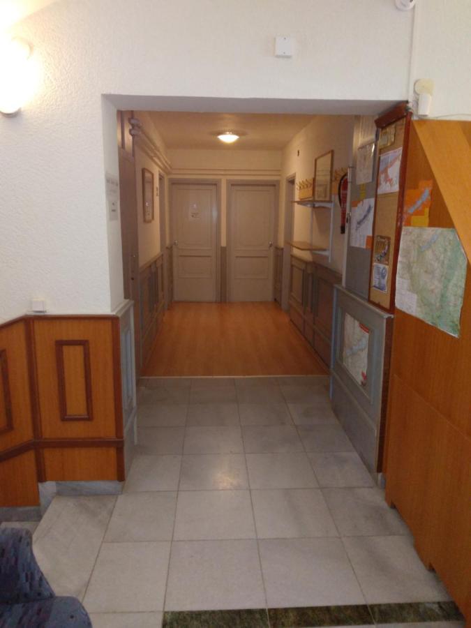 Francoise Szallo Balatonlelle Exterior foto